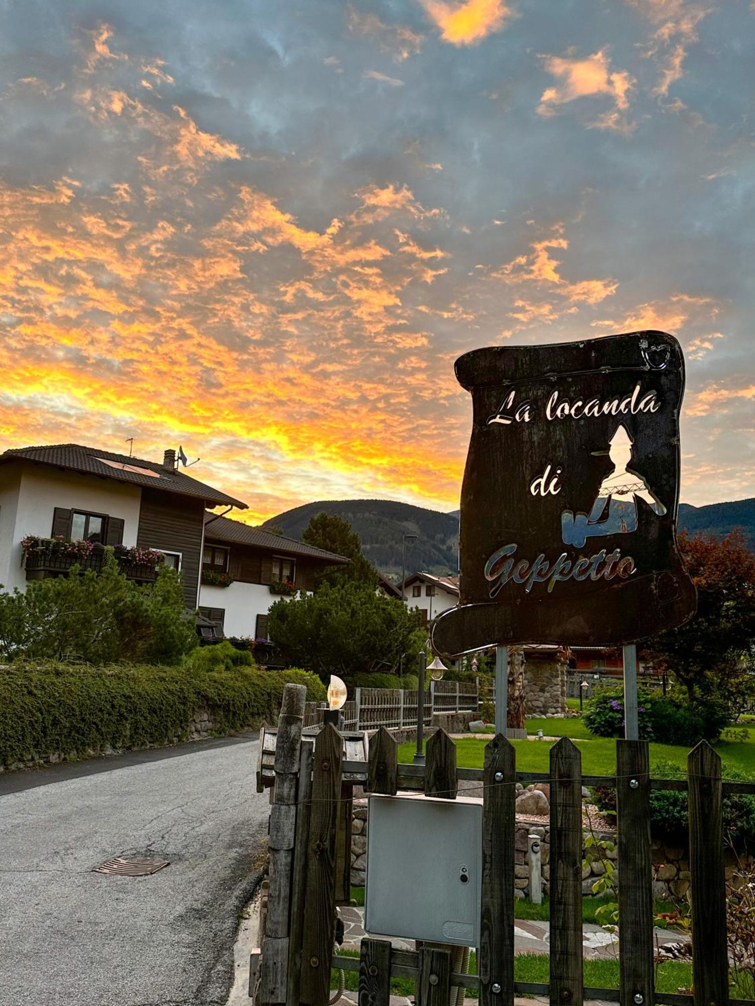 La Locanda Di Geppetto Bedollo エクステリア 写真